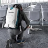 Makita VC011GZ 40Vmax XGT Li-ion BL 195 W, 20 kPa háti porszívó HEPA (akku és töltő nélkül)
