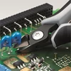 Knipex precíziós elektronikai oldalcsípő fogó ESD többkomponensű nyél barnított 125 mm