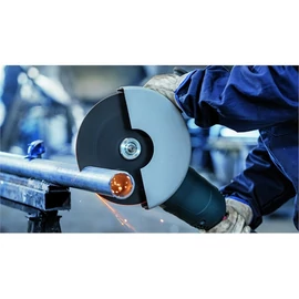 Bosch PRO Stainless Steel and Metal kötőanyaggal készült vágótárcsa, 180 x 1,6 x 22,23 mm, süllyesztett középrésszel