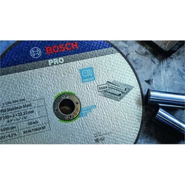 Bosch PRO Stainless Steel vágótárcsa, 180 x 3 x 22,23 mm
