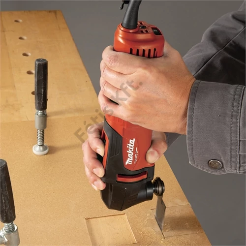 Makita M9800KX2 200W multifunkciós gép + tartozékok