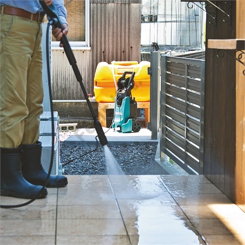 Makita HW1300 OP 1800W magasnyomású mosó 130 bar, 450 l/h, 12.7kg