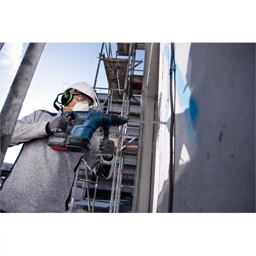 Bosch GBH 18V-34 CF akkus fúrókalapács (akku és töltő nélkül)