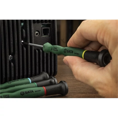 SATA műszerész csavarhúzó készlet 15 részes (lapos+PH+torx+imbusz)