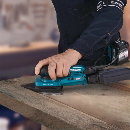 Makita BO006CGZ 40Vmax XGT Li-ion BL AWS 100x150 mm rezgőcsiszoló V, 3 mm (akku és töltő nélkül)