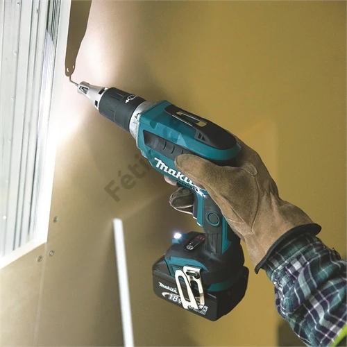 Makita DFS452RTJ 18V LXT Li-ion BL akkus csavarbehajtó 2x5.0Ah