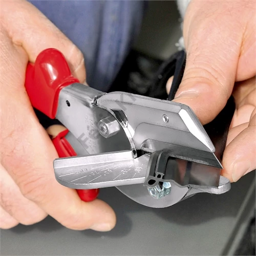 Knipex Sarokvágó olló műanyag- és gumiprofilokhoz krómozott 215 mm