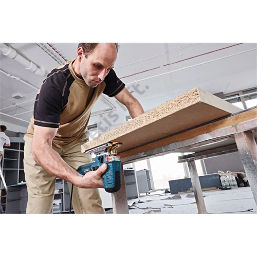 Bosch GST 160 CE szúrófűrész L-Boxx-ban 800W