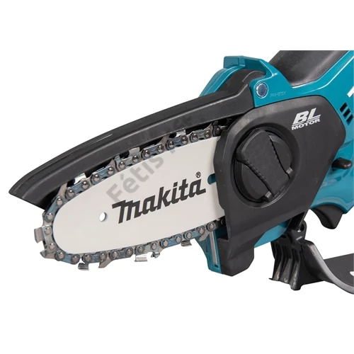 Makita UC100DZ 12Vmax CXT Li-Ion BL 210 W láncfűrész 10 cm, 0.325