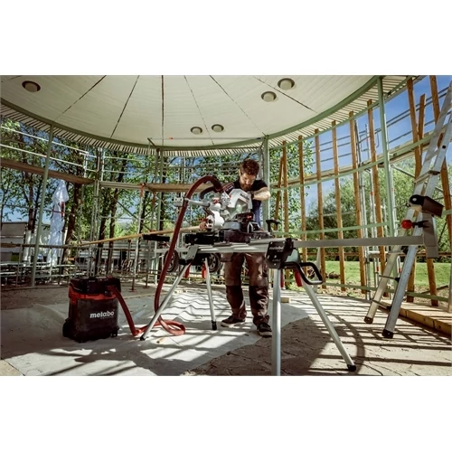 Metabo KGS 18 LTX BL 254 akkus fejezőfűrész (akku és töltő nélkül)
