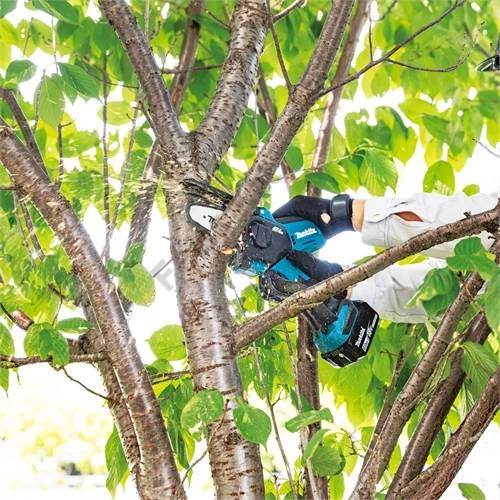 Makita DUC101Z 18V Li-ion LXT akkus láncfűrész 10cm (alapgép - akku és töltő nélkül)