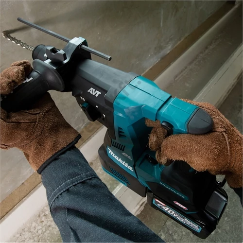 Makita HR004GD202 40Vmax XGT Li-Ion BL AVT 28 mm 2.9 J SDS-PLUS fúró-vésőkalapács 2x2.5 Ah + DX14
