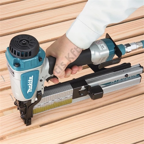 Makita AT2550A Levegős kapcsozó 25x25-50mm