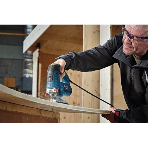 Bosch GST 160 BCE szúrófűrész L-Boxx-ban 800W