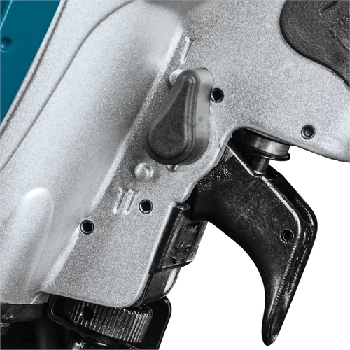 Makita AN454 19-45mm dobtáras levegős szegbelövő