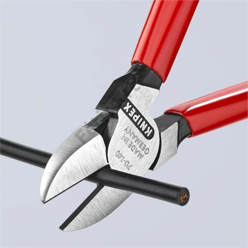 Knipex oldalcsípő fogó feketére foszfátozott 140 mm