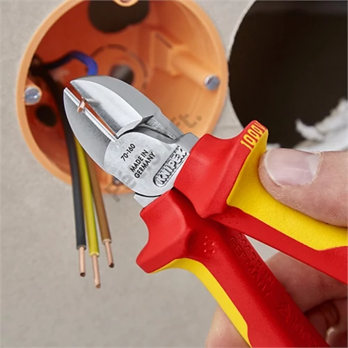 Knipex oldalcsípő fogó krómozott VDE 160 mm, rögzítőszemmel