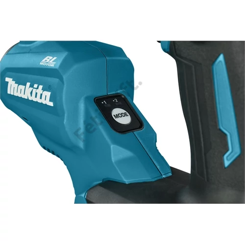 Makita VR003GZ 40Vmax XGT Li-ion BL 32x1.2m betonvibrátor (akku és töltő nélkül)