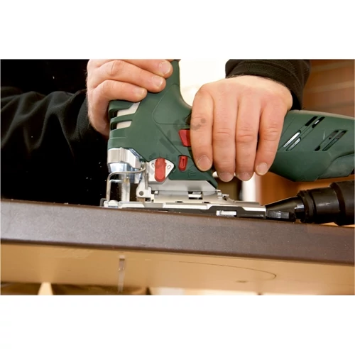Metabo STE 140 Plus  szúrófűrész 750W T