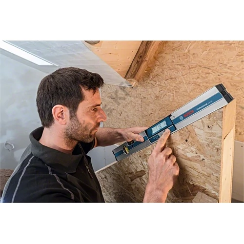 Bosch GIM 60  digitális vízmérték lejtésmérővel