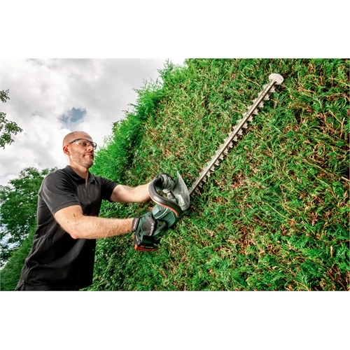 Metabo AHS 18-55 V akkus sövényvágó alapgép (akku és töltő nélkül)