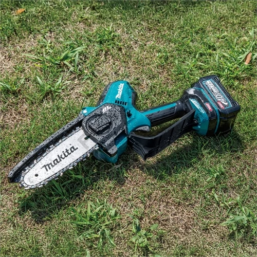 Makita UC029GZ 40Vmax XGT Li-Ion BL 570 W 15 cm láncfűrész 0,325