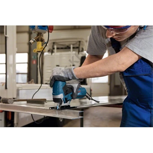 Bosch GST 90 E szúrófűrész 650W