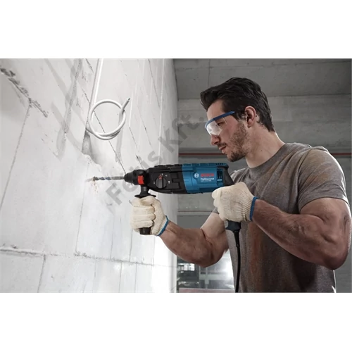 Bosch GBH 240 fúrókalapács 790W 2.7J