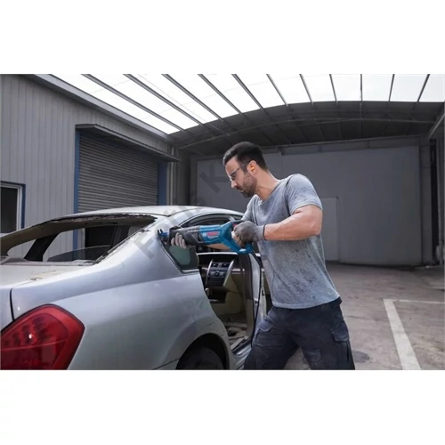 Bosch GSA 12-30 Szablyafűrész szerszámkofferben 1250W