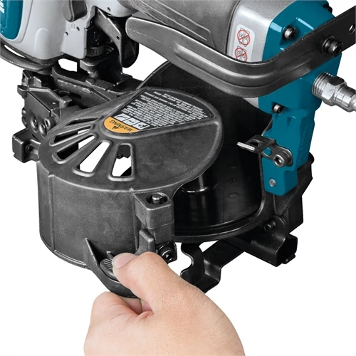 Makita AN454 19-45mm dobtáras levegős szegbelövő