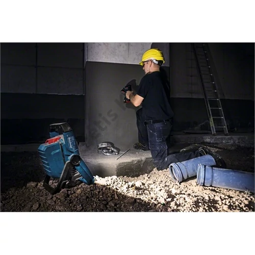 Bosch GLI 18V-2200 C akkus lámpa (akku és töltő nélkül)