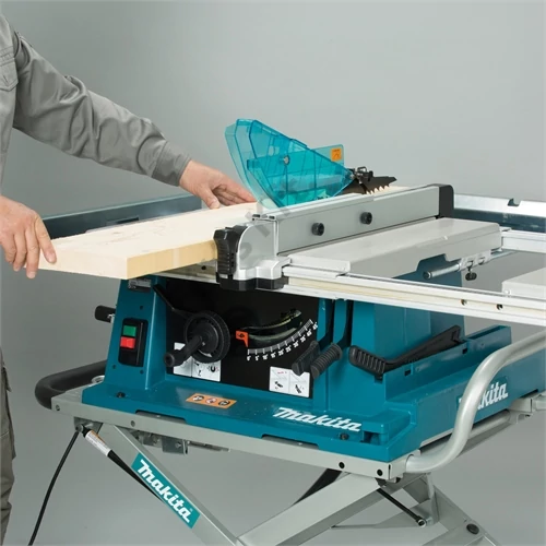 Makita 2704N asztali körfűrész 1650W