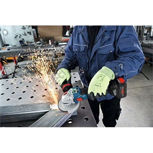 Bosch GWS 18V-10 SC akkus sarokcsiszoló 150 mm (akku és töltő nélkül) L-Boxx-ban