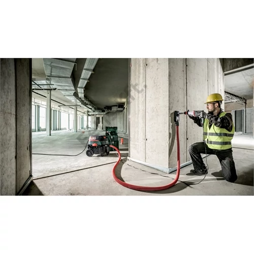 Metabo UHEV 2860-2 Quick Set (2 cseretokmány +10 részes fúró-véső készlet) 1100W 3.4J