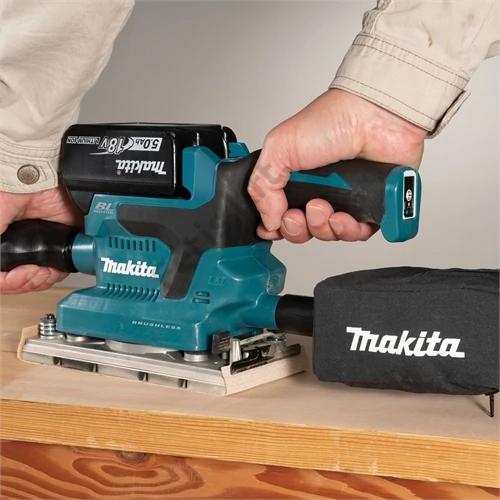 Makita DBO381ZU 18V LXT Li-ion BL AWS 93x185mm rezgőcsiszoló (akku és töltő nélkül) + adapter