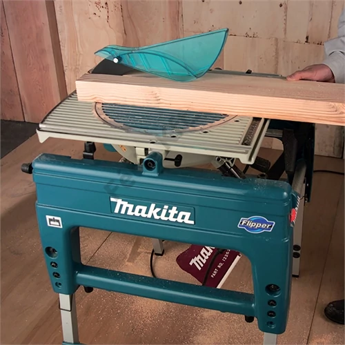 Makita LF1000 1650W 260mm átfordítható gérvágó