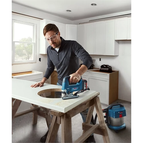 Bosch GST 185-LI akkus szúrófűrész 1x4.0Ah kofferben