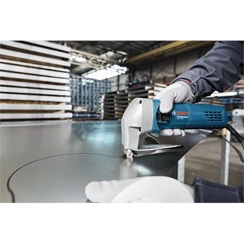Bosch GSC 75-16 lemezvágó olló 750W 1.6mm