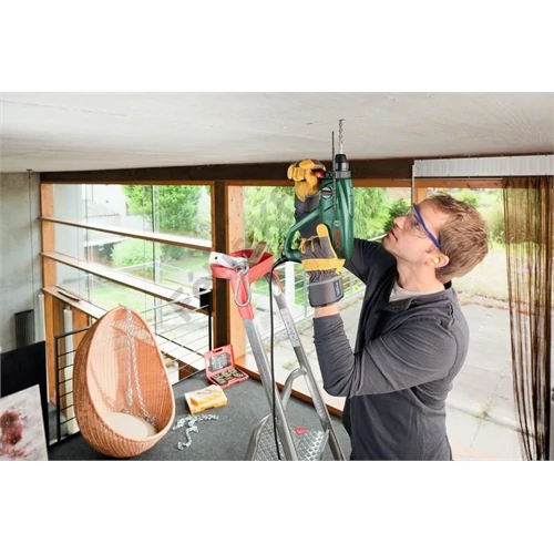 Bosch PBH 2100 RE fúrókalapács 550W 1.7J T