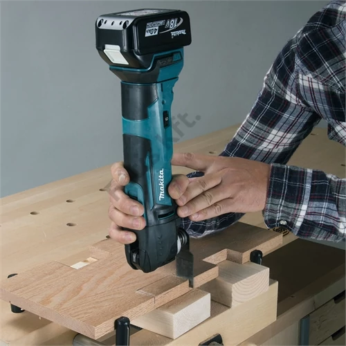 Makita DTM51RTJX4 18V LXT Li-ion multifunkciós gép készlet 2x5.0Ah + tartozékok