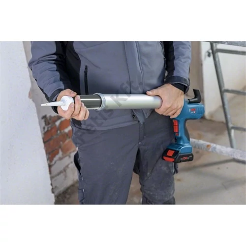Bosch GCG 18V-600 akkus kinyomópisztoly (akku és töltő nélkül)
