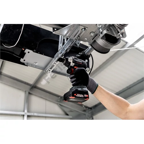 Metabo SSW 18 LT 300 BL akkus ütvecsavarozó alapgép (akku és töltő nélkül), metaBOX