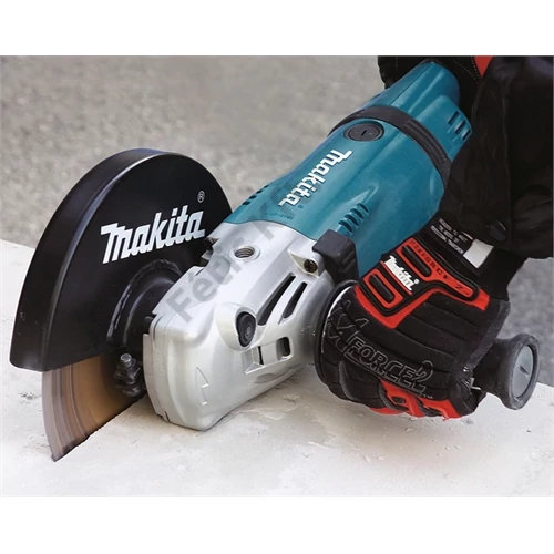 Makita GA9030RF01 230mm 2400W sarokcsiszoló lágyindítással
