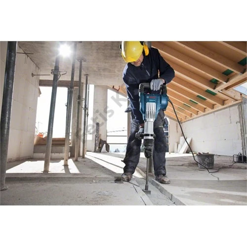 Bosch GSH 11 VC SDS-Max vésőkalapács 23J 1700W kofferban