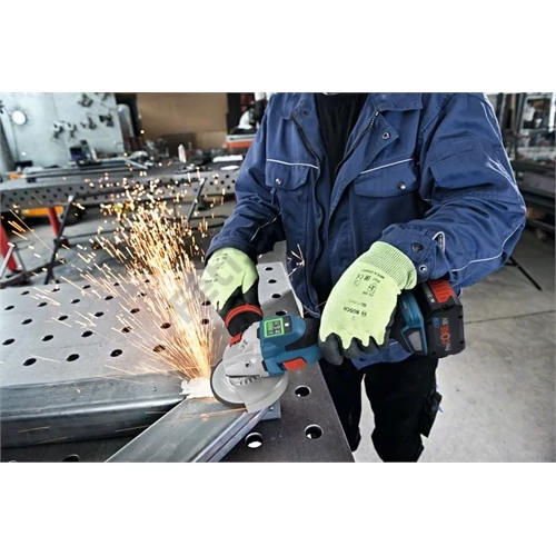 Bosch GWS 18V-15 SC akkus sarokcsiszoló 125 mm (2x8.0Ah ProCORE) L-Boxx-ban