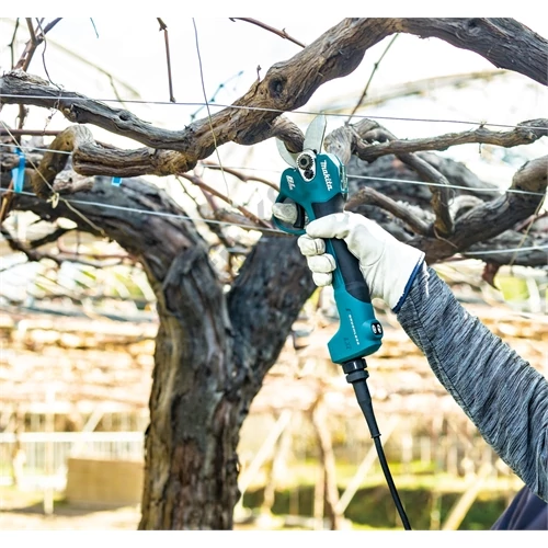 Makita DUP180Z 18V LXT Li-Ion 30 mm metszőolló  (akku és töltő nélkül)