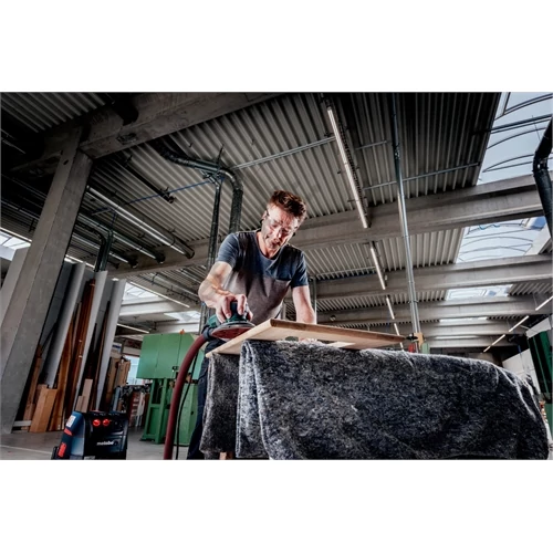 Metabo SXE 150-2.5 BL excentercsiszoló szénkefe mentes (metaBOX) 350W 150mm