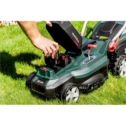 Metabo RM 36-18 LTX BL 36 akkus fűnyíró 2x5.2Ah, 2x ASC 55