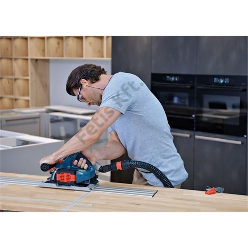 Bosch 1 x ProCORE 18V 4.0Ah + 1 x ProCORE 18V 5.5Ah akkumulátor + GAL 1880 CV gyorstöltő