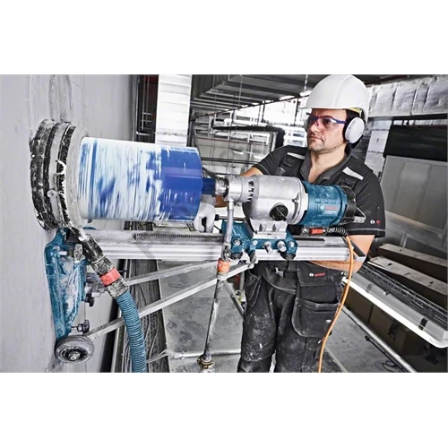 Bosch GDB 350 WE gyémántfúrógép 3200W
